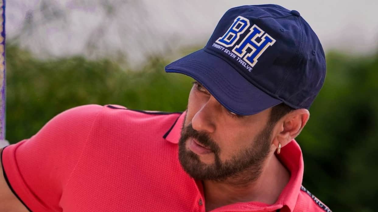 Sikandar actress Salman Khan team has issued a warning against scam related to fake event in the United States
