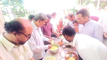 Uttarakhand Former CM Harish Rawat Raita Party in dehradun Attack on BJP Photos