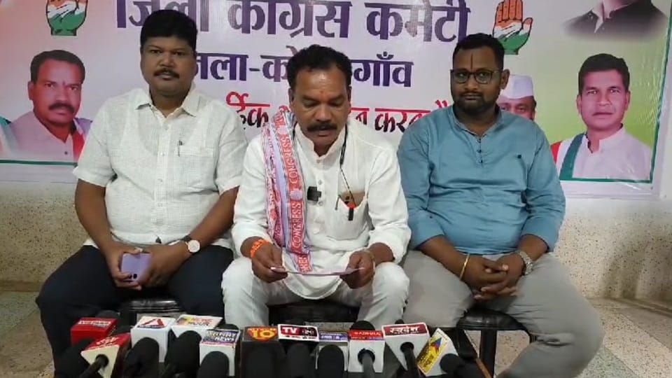 Congress attacks government over hike in cement prices accuses of looting in Kondagaon