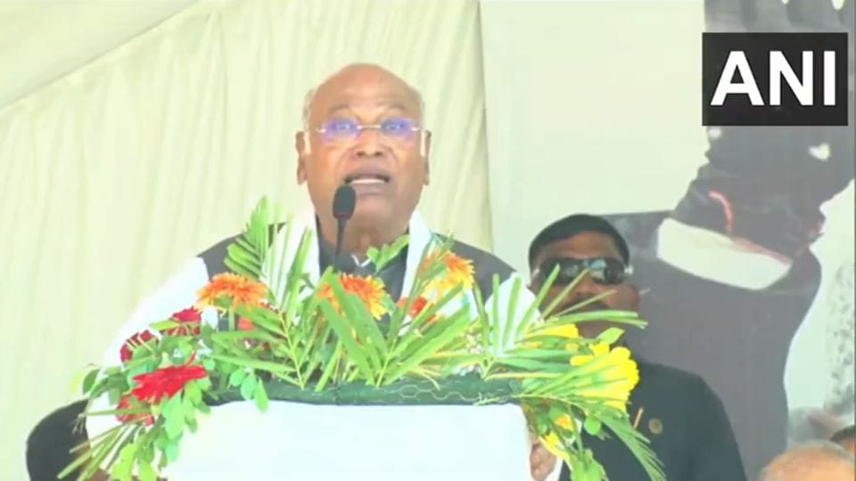 Congress chief Mallikarjun Kharge addresses public rally in Anantnag