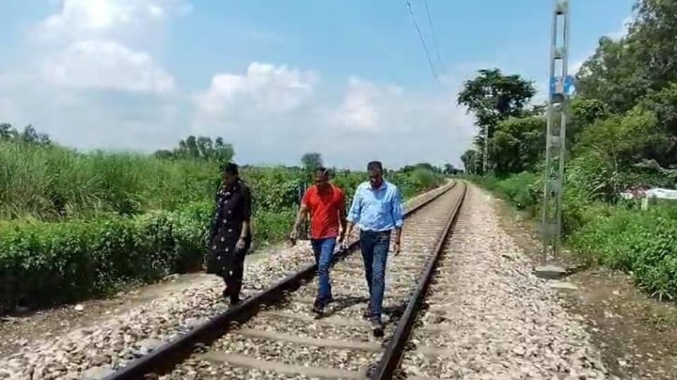 Kalindi Express Accident news conspirators had sprinkled inflammable material on both sides of railway track