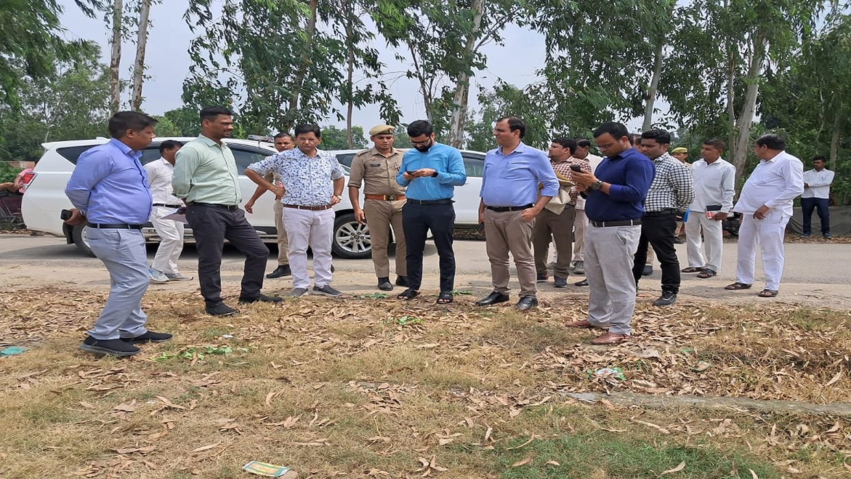 Land acquisition scam poeple took away the debris after get compensation of land