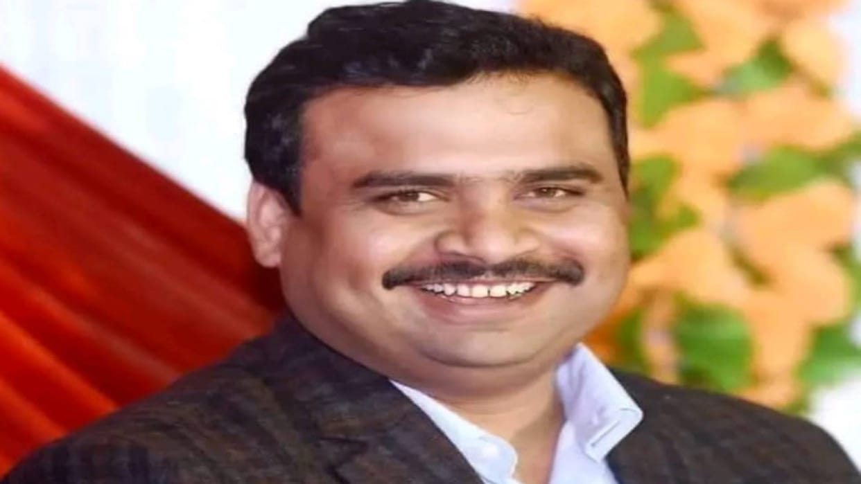 Satna Sharp altercation between SDM and MLA SDM transferred in evening became topic of discussion in city