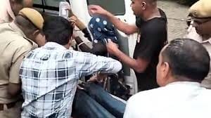Dausa News: Abused the young man who came to drop off his friend's sister, it is a case of personal enmity