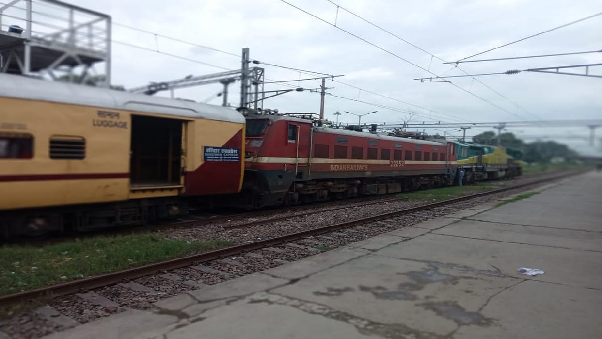 Disturbed operation of trains on three railway routes waiting for hours at station increased trouble