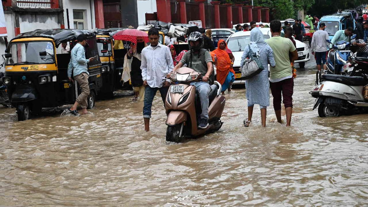 Heavy rain in Uttarakhand yellow alert issued read All Updates in hindi
