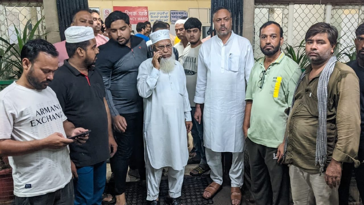 Dispute between two parties over removal of tempo in Ghaziabad three people injured
