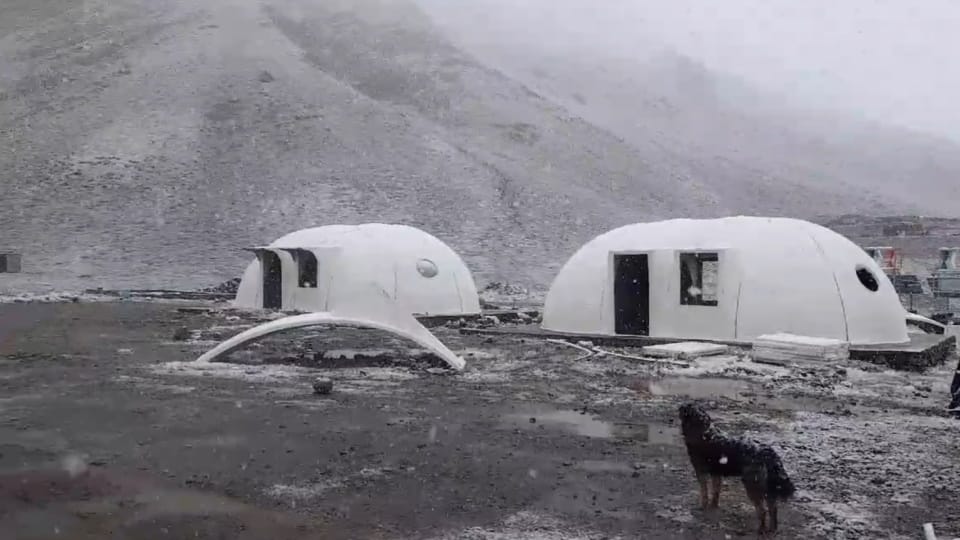 Uttarakhand Weather Season First Snowfall in India-China border area cold increased in lower areas