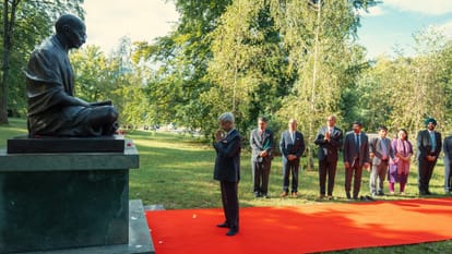 EAM Jaishankar arrives in Geneva, pays homage to Mahatma Gandhi