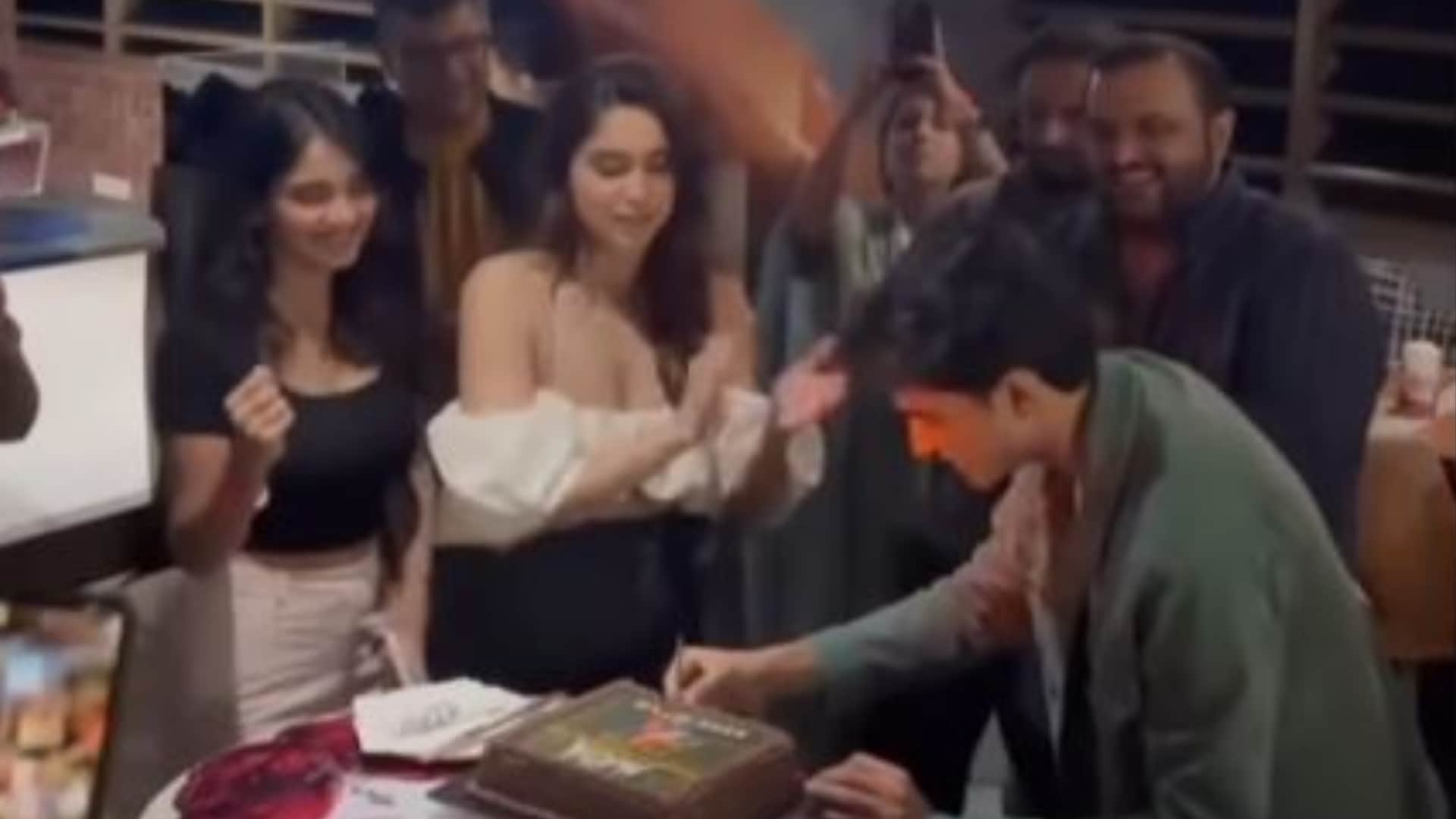 Munjya Abhay Verma Says Co Star Sharvari Wagh His Tani Partner From Rab Ne Bana Di Jodi