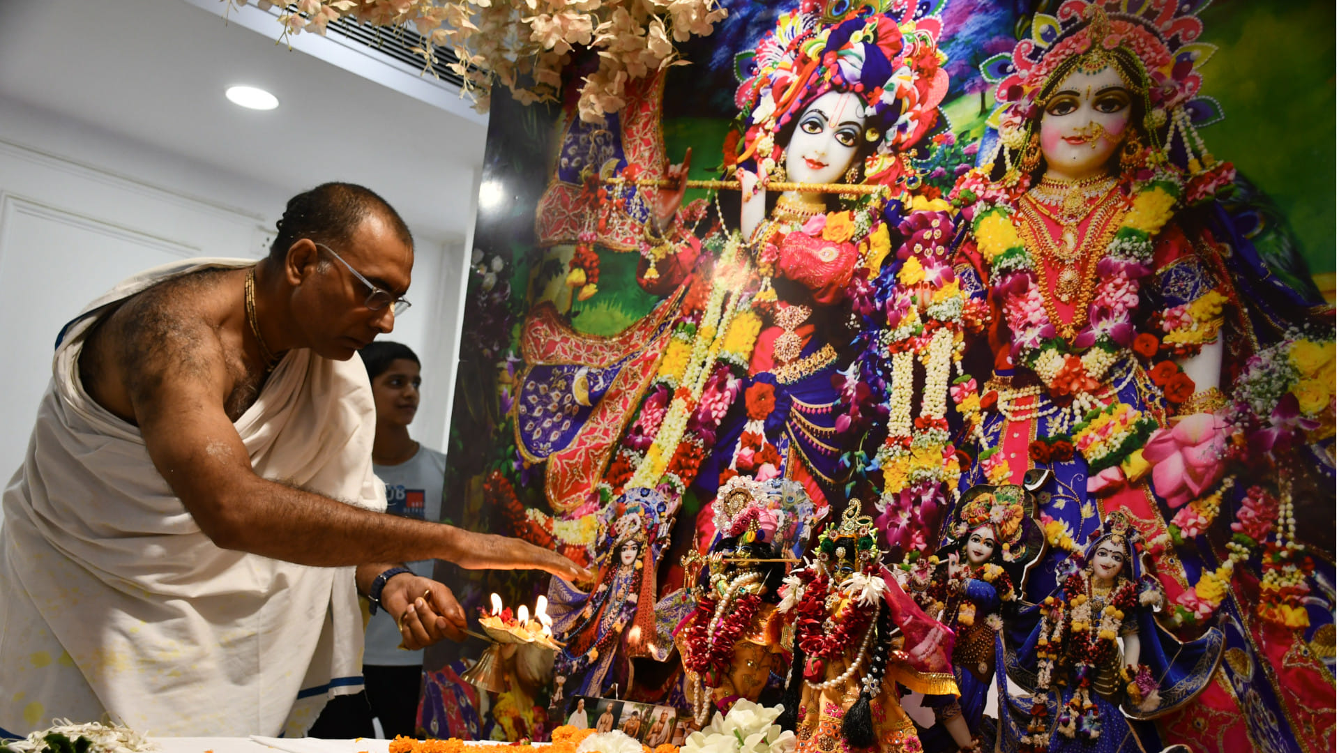 Radha Ashtami vrat Vidhi 2025 Important Rules to Follow for Complete Fasting