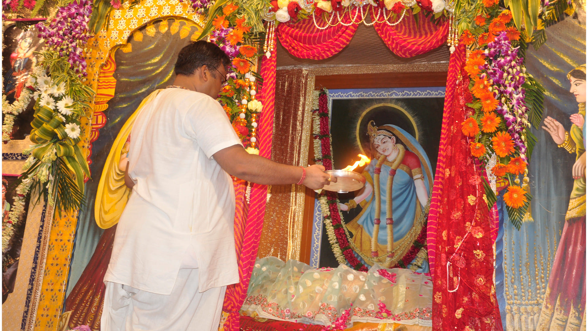 Radha Ashtami vrat Vidhi 2025 Important Rules to Follow for Complete Fasting