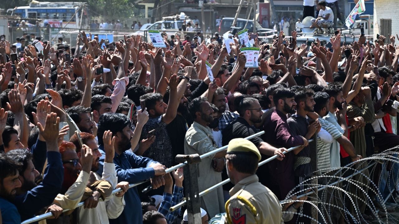 Jammu & Kashmir Rashid's first rally in Baramulla after five years
