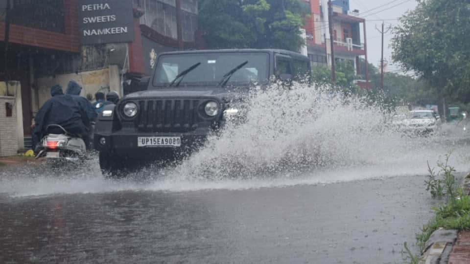 UP Weather News: Heavy rain will continue in the coming 24 hours, yellow alert issued