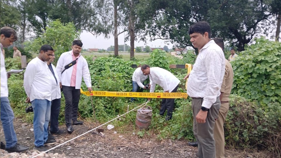 Kalindi Express Accident Police sent a letter to three people including loco pilot to record their statements