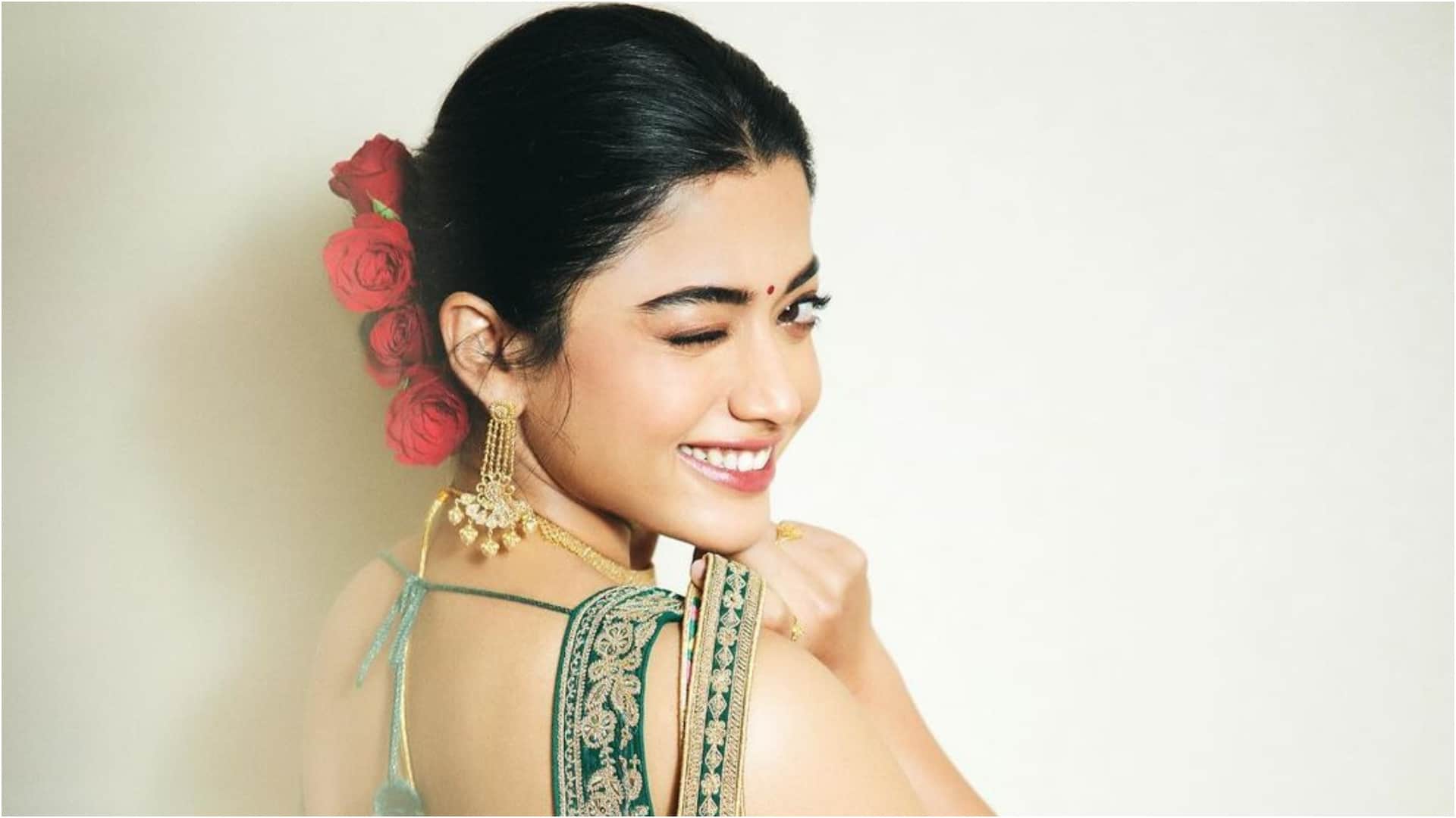 Rashmika Mandanna got lovely gift of flower bouquet after shooting of movie Sikandar shared bts pictures