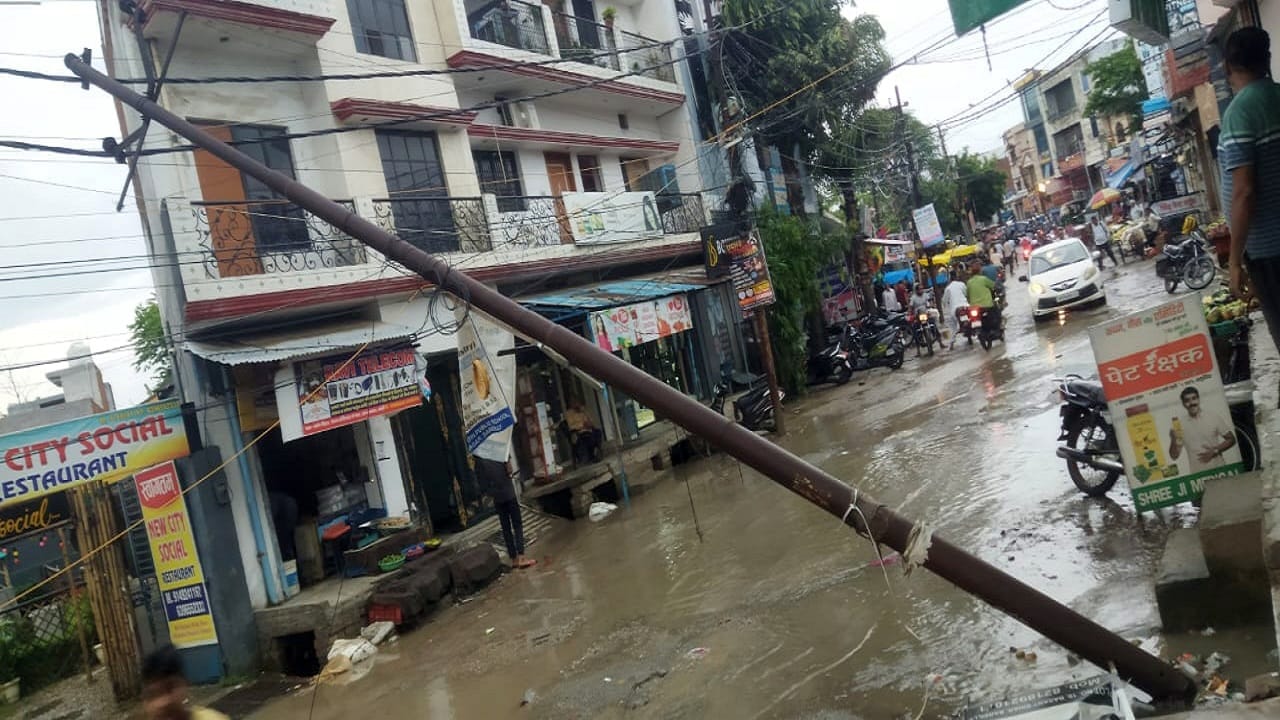 Heavy rains cause waterlogging and power cuts in Bareilly