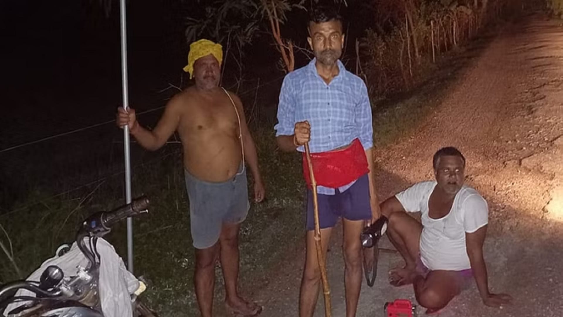 Wolf Attack Bahraich Responsibility of Responsible Persons is limited to Pradhan house only
