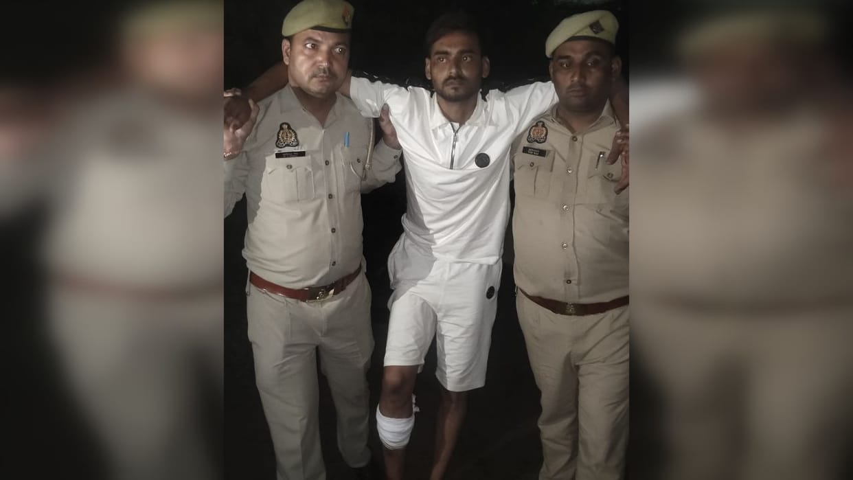 Indirapuram encounter Chain snatching gang busted, huge amount of goods recovered, accused arrested