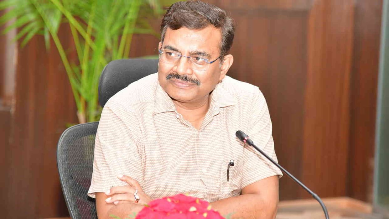 Biometric attendance will be mandatory in all departments from May 1 Uttarakhand News in hindi
