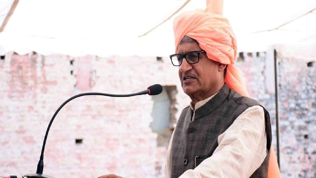 Canter driver tried to attack BJP's Rajya Sabha member Ramchandra, security personnel saved his life