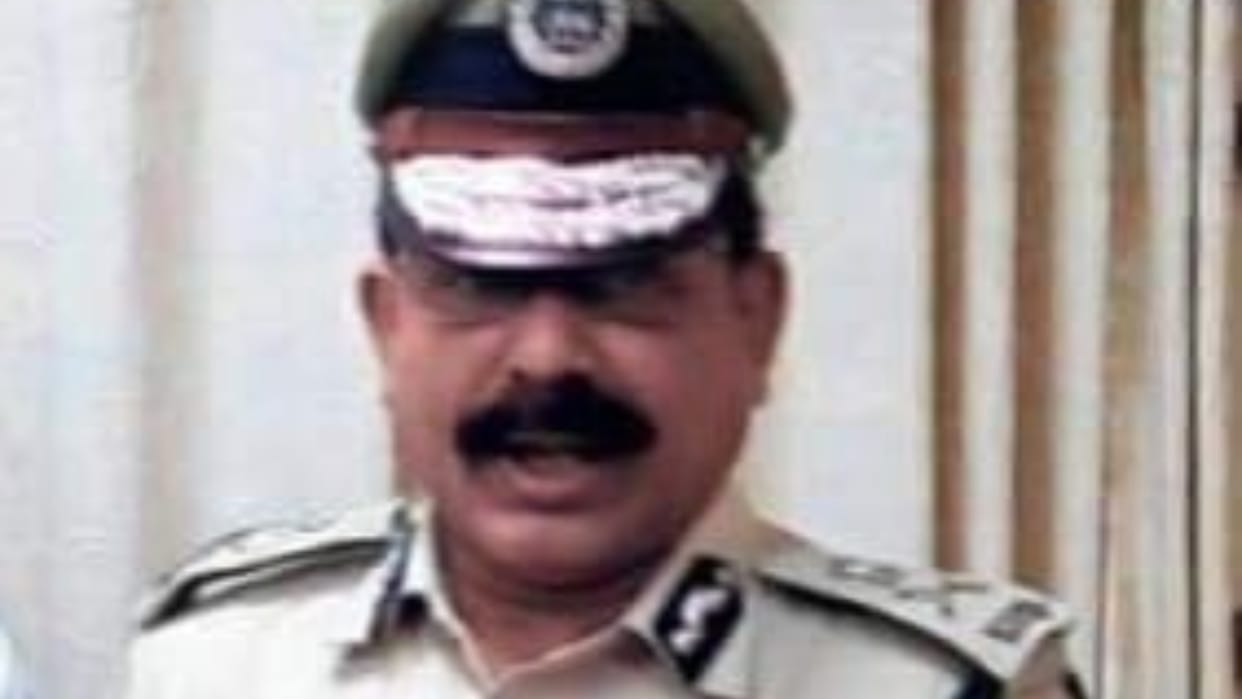Bihar News : Action against SK Singhal by nitish kumar DGP Alok Raj in Bihar Police constable recruitment exam
