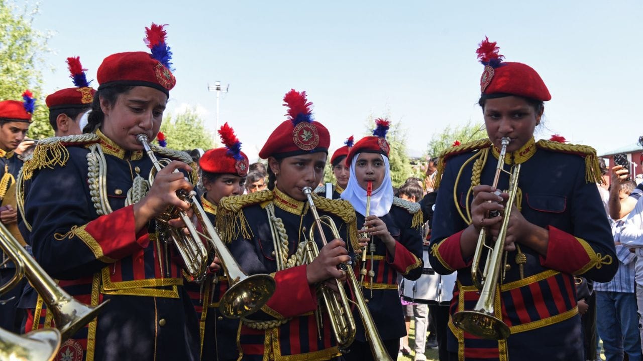 Jammu Kashmir Election: SVEEP campaign in Pratap Park, new wave of voting awareness in Srinagar
