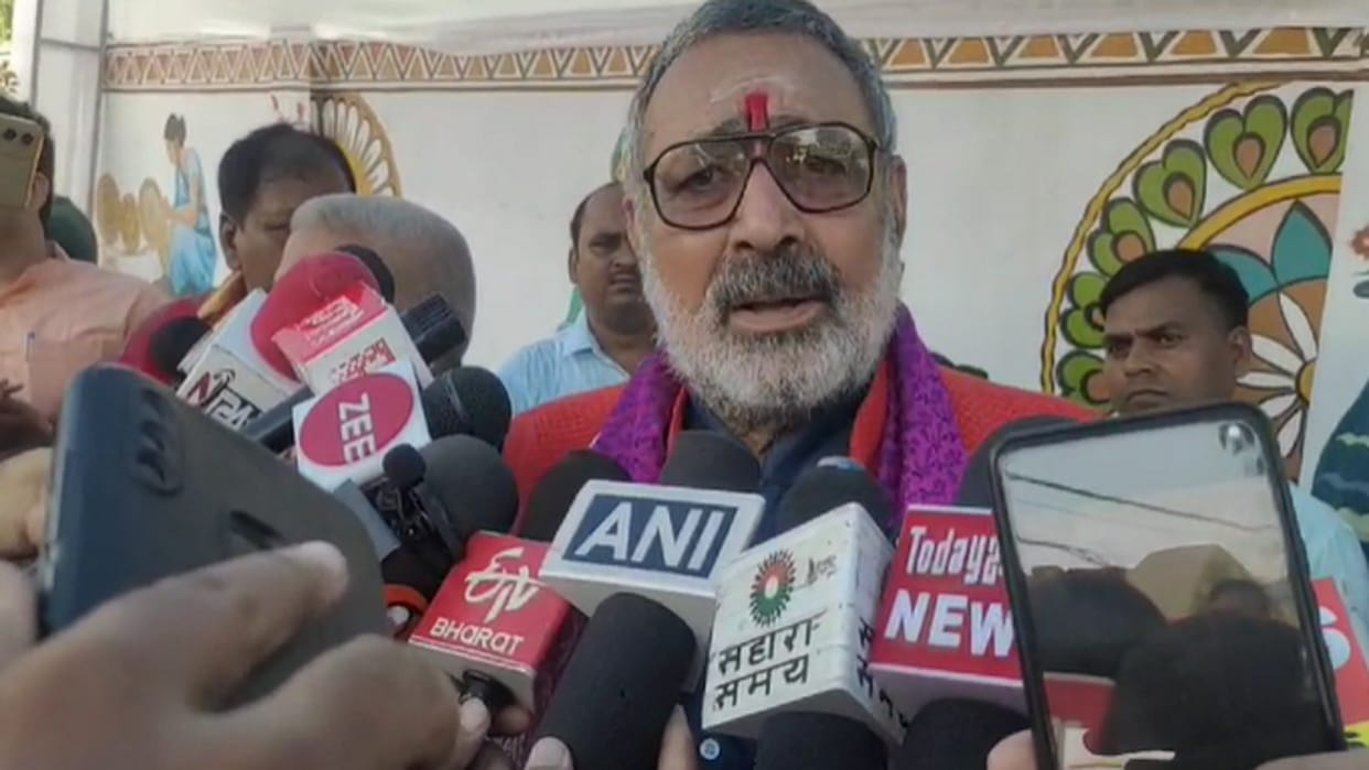 Bihar: Giriraj Singh advised Muslims on Waqf Board, made sharp comments on Arvind Kejriwal and Rahul Gandhi