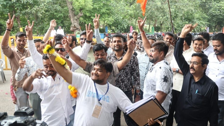 indore news bjp congress nagar nigam byelection result