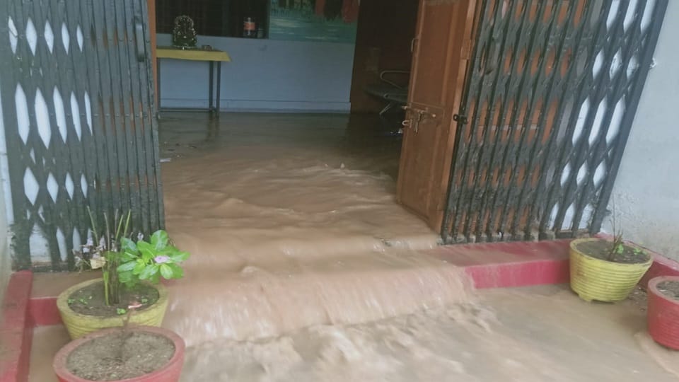 Debris and water entered the office of Deputy Education Officer in bhimtal