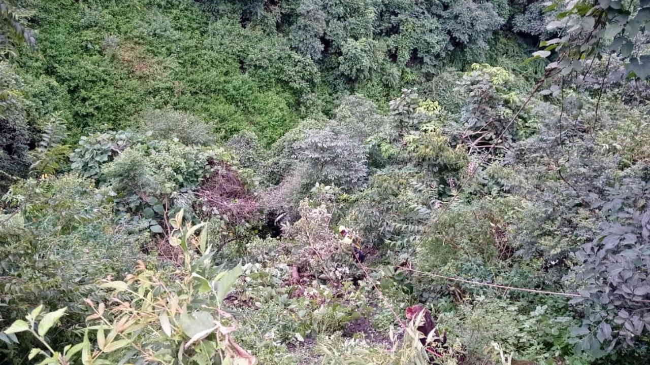 12 CRPF soldiers injured after vehicle falls into ditch in Jammu and Kashmir