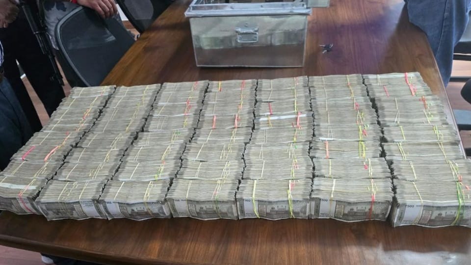 Anti-Narcotics Task Force raids drug inspector hideout, recovers Rs 1.49 crore in cash