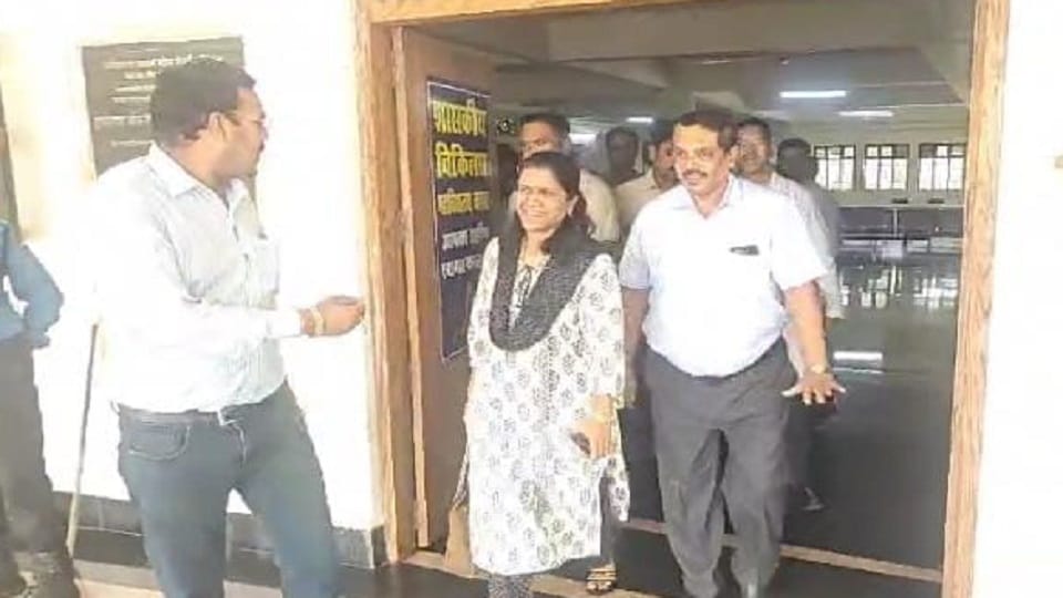 Health Education Commissioner Kiran Kaushal visits holds management meeting at District Medical College in Kor