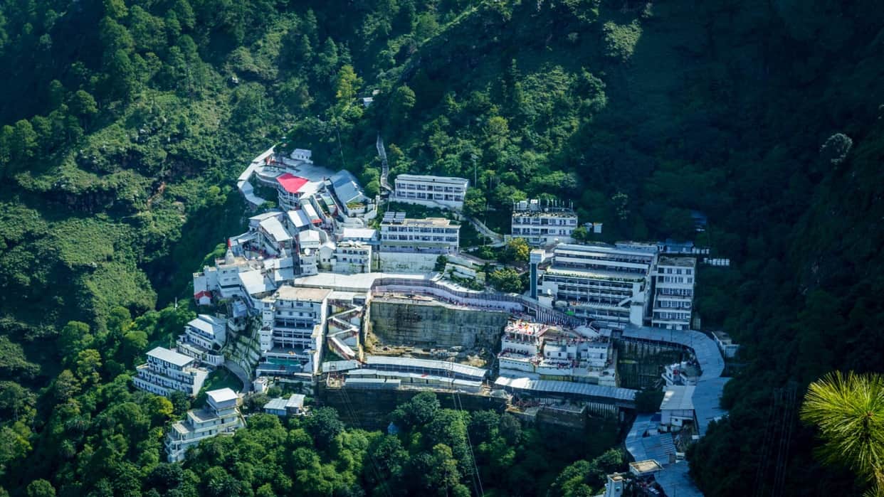 Shardiya Navratri 2025 Mata Vaishno Devi Yatra Kaise Karen Jammu Katra Travel Guide Detail News
