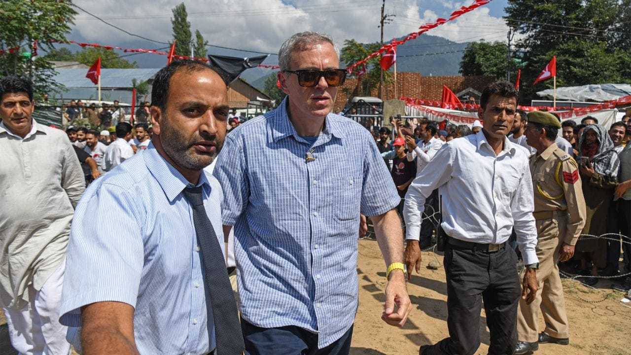 Jammu Kashmir Election Omar Abdullah's election campaign in Ashmuqam, appeal for Pahalgam candidate
