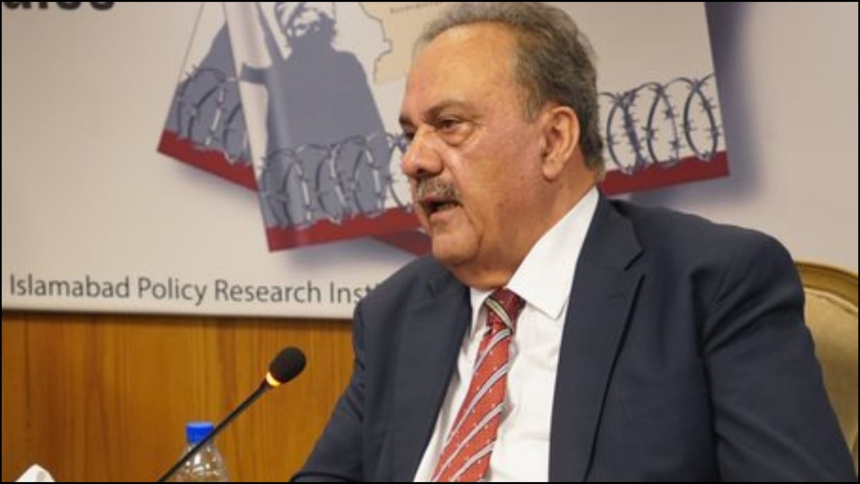 Pakistan removes special representative to Afghanistan Asif Durrani news in hindi