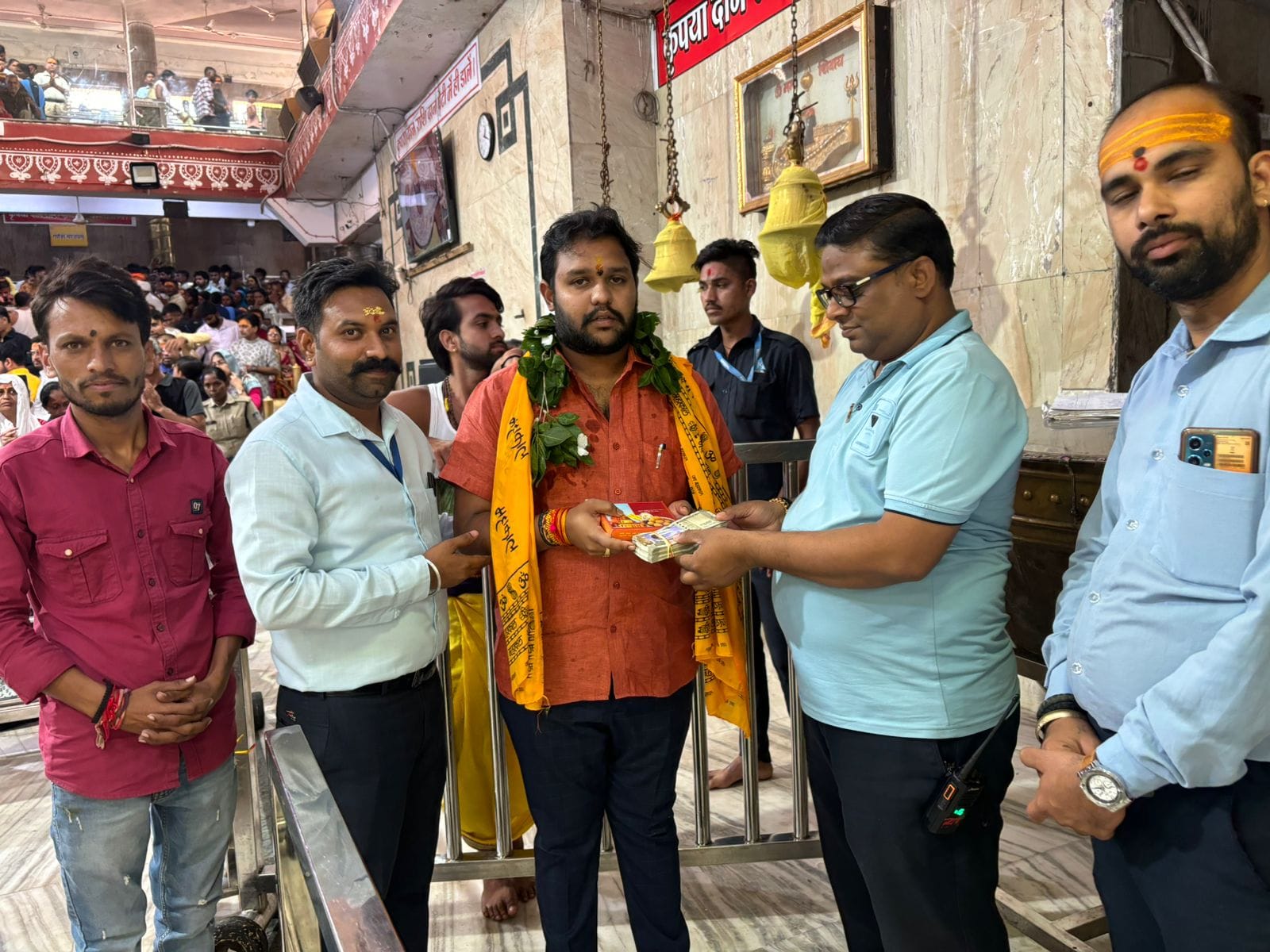 Ujjain News: Baba Mahakal dressed in the form of Lord Ganesha on Jaljhulani Ekadashi Bhasma Aarti Hindi News