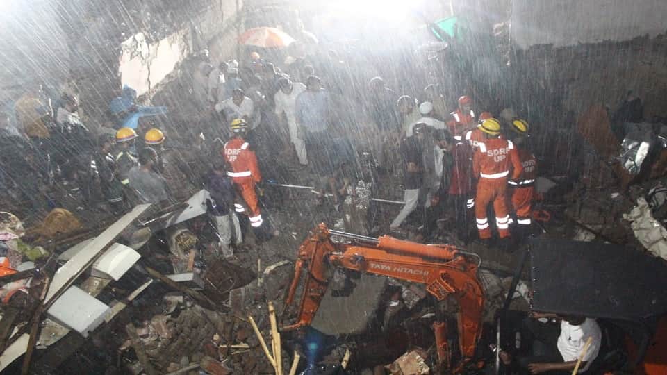 Meerut: Three-storey building collapsed in rain, 15 people buried under debris, 10 died, see photos