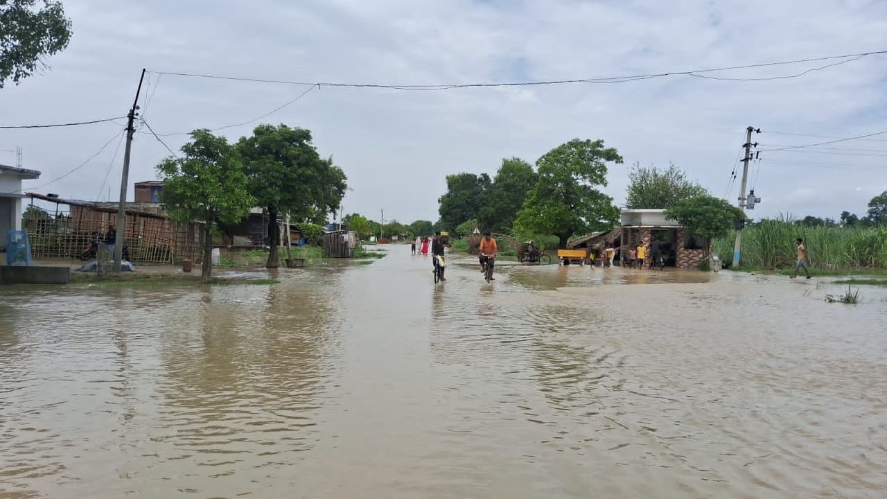 Sharda river floods in Lakhimpur Kheri