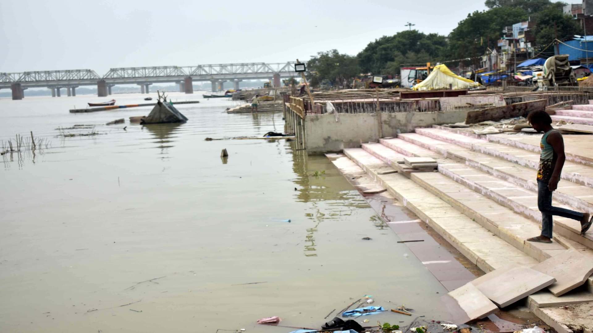 Prayagraj Flood: Flood water entered the settlements in low-lying areas of Cachar