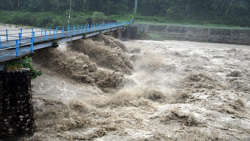 गौला नदी