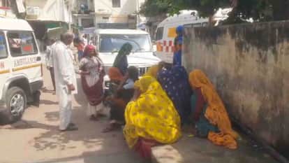 Karauli News: Mother and two daughters died after falling into a well in Patinkapura village