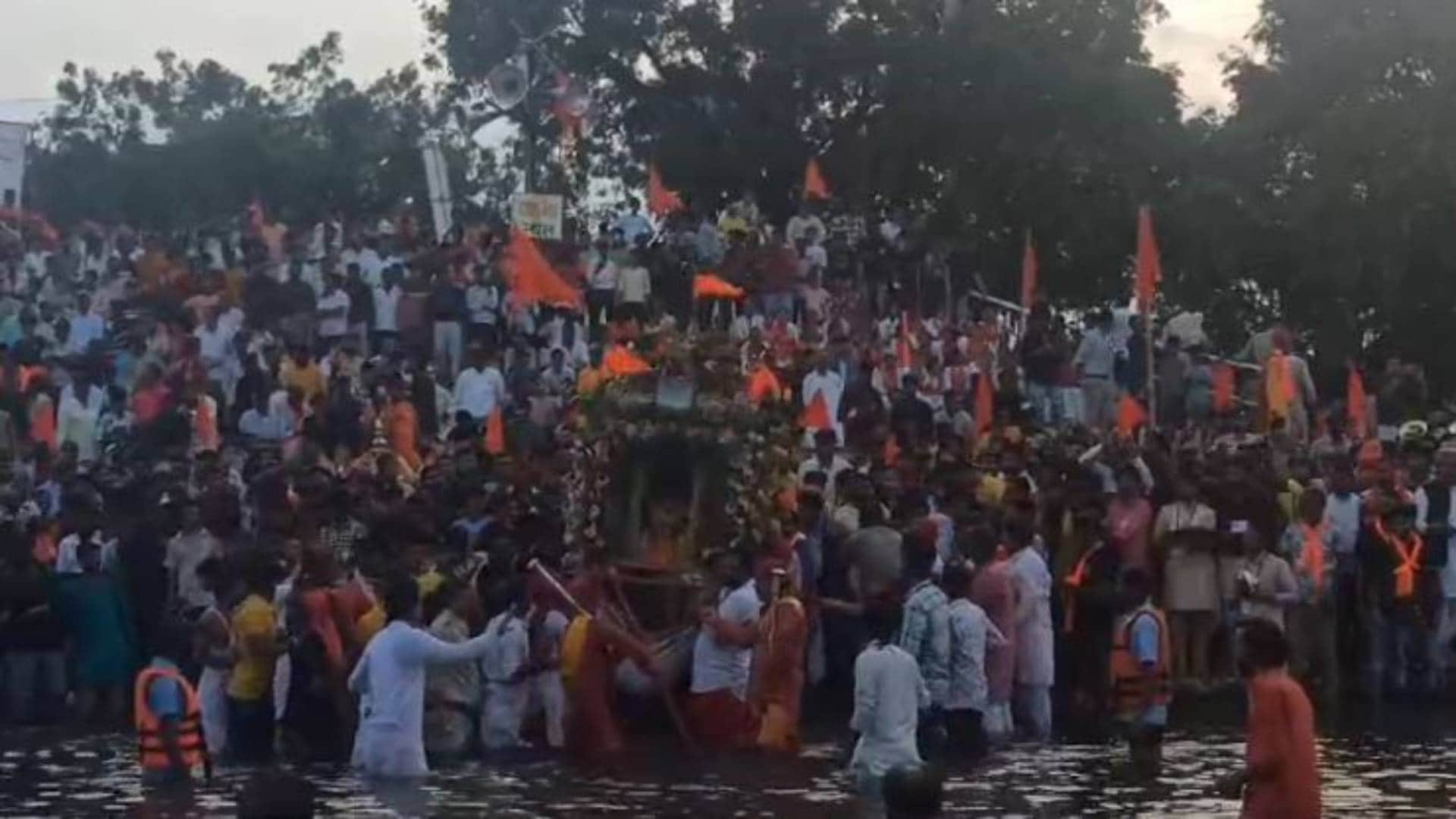 Dewas Narasimha 7.5 kg stone idol floated in river three times believed that there happiness and prosperity
