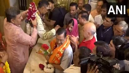 Chief Minister Arvind Kejriwal reached Hanuman temple, took blessings of Bajrangbali