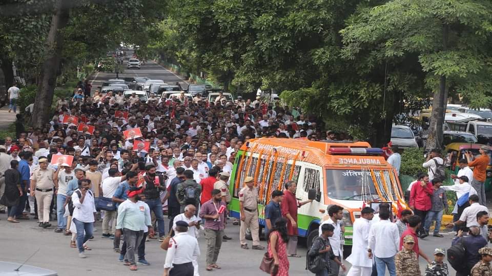 Sitaram Yechury last journey From former Vice President to Chinese Ambassador everyone paid tribute