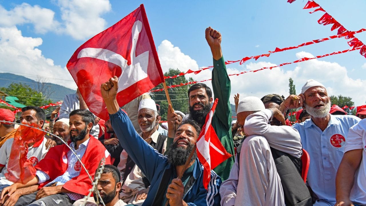 Jammu Kashmir Election Omar Abdullah's election campaign in Ashmuqam, appeal for Pahalgam candidate