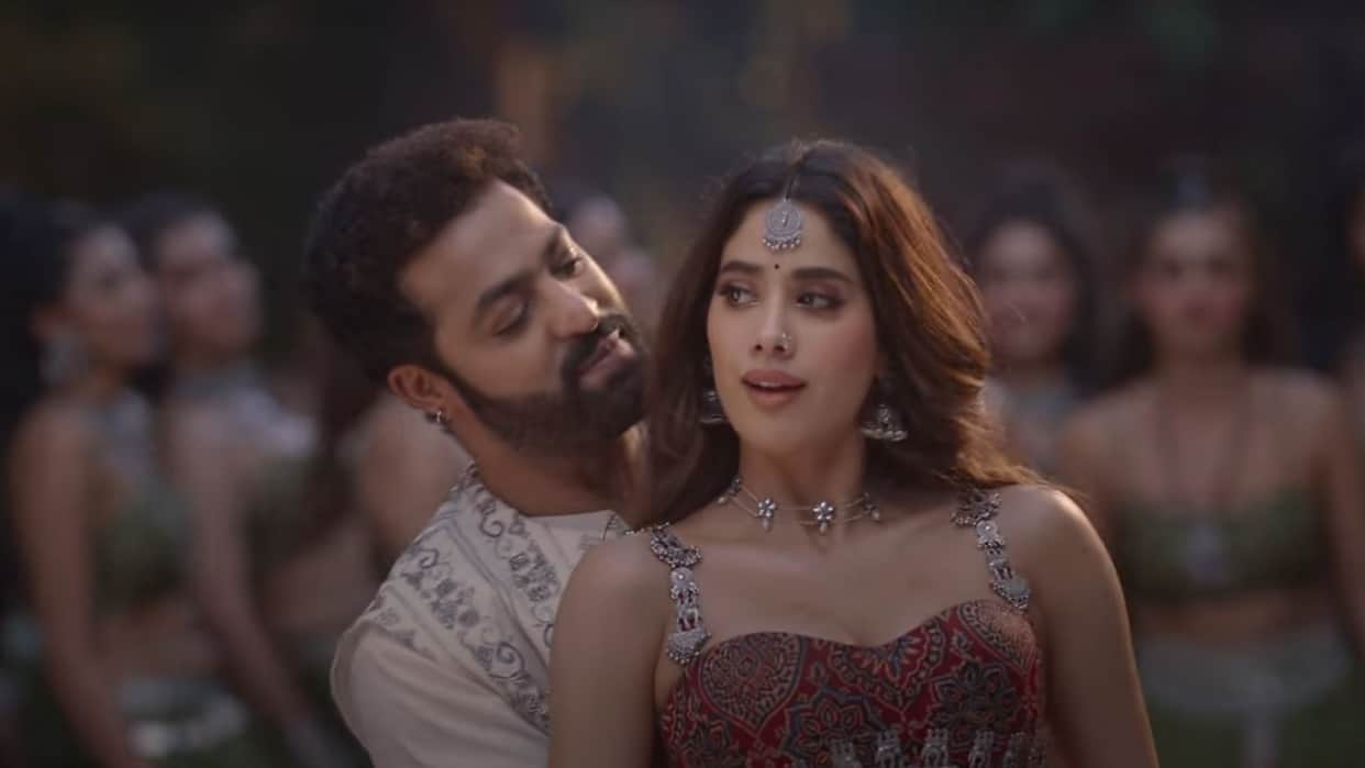 Jr NTR Was Shocked When He Saw Janhvi Kapoor in Devara says I Thought She is from Mumbai Ise Kya Pata Hoga