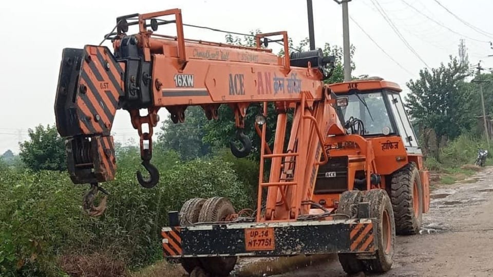 Crane collides with high tension line, driver dies due to electrocution