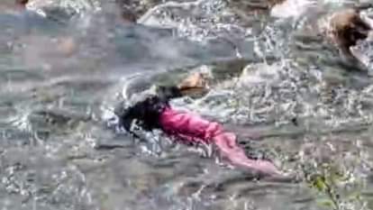 जलाशय में मिला शव