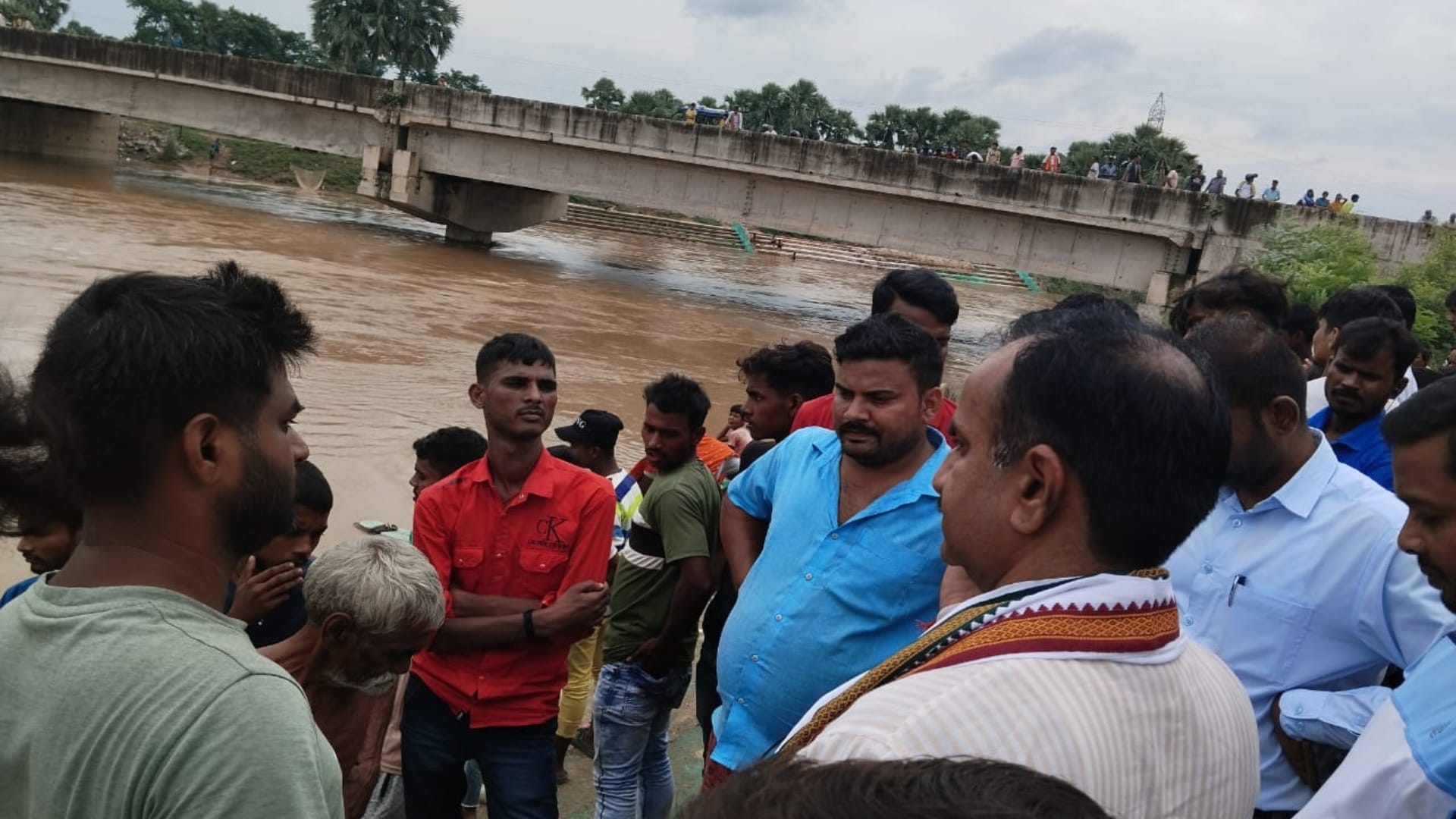 Nalanda: Three people drowned in Jirain river, couple and a child missing; Locals expressed anger